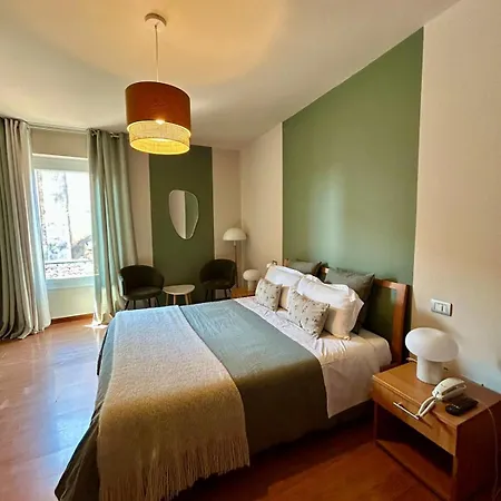 Moniga Otel 3*