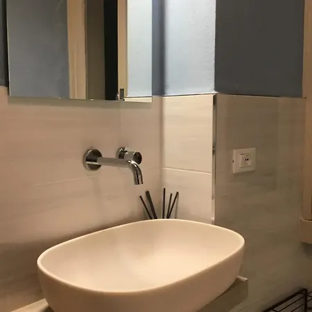 Moniga 酒店 代森扎诺-德尔加达