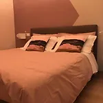 Moniga Hotel