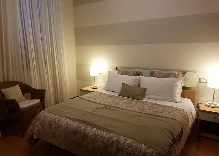 Moniga 3* Desenzano del Garda